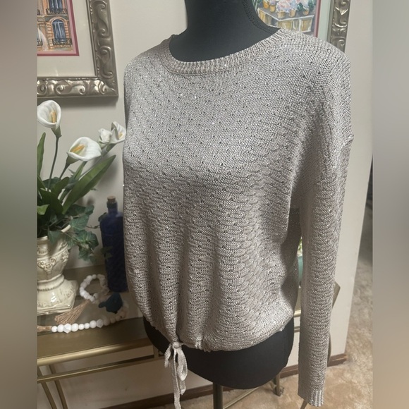 SIONI Shimmering Sparkling Cream Lightweight Tie Front Crochet Sweater Top SZ M - Picture 3 of 10